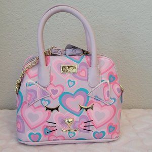 NWT Besty Johnson Heart Cat Crossbody
